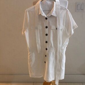Unbranded Romper BUTTON-DOWN 100% Cotton White SZ Medium- with belt